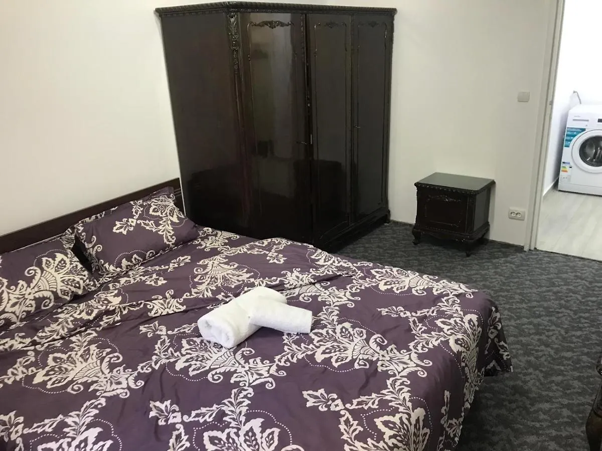 Bucharestsuite 0*, Bucharest Romania