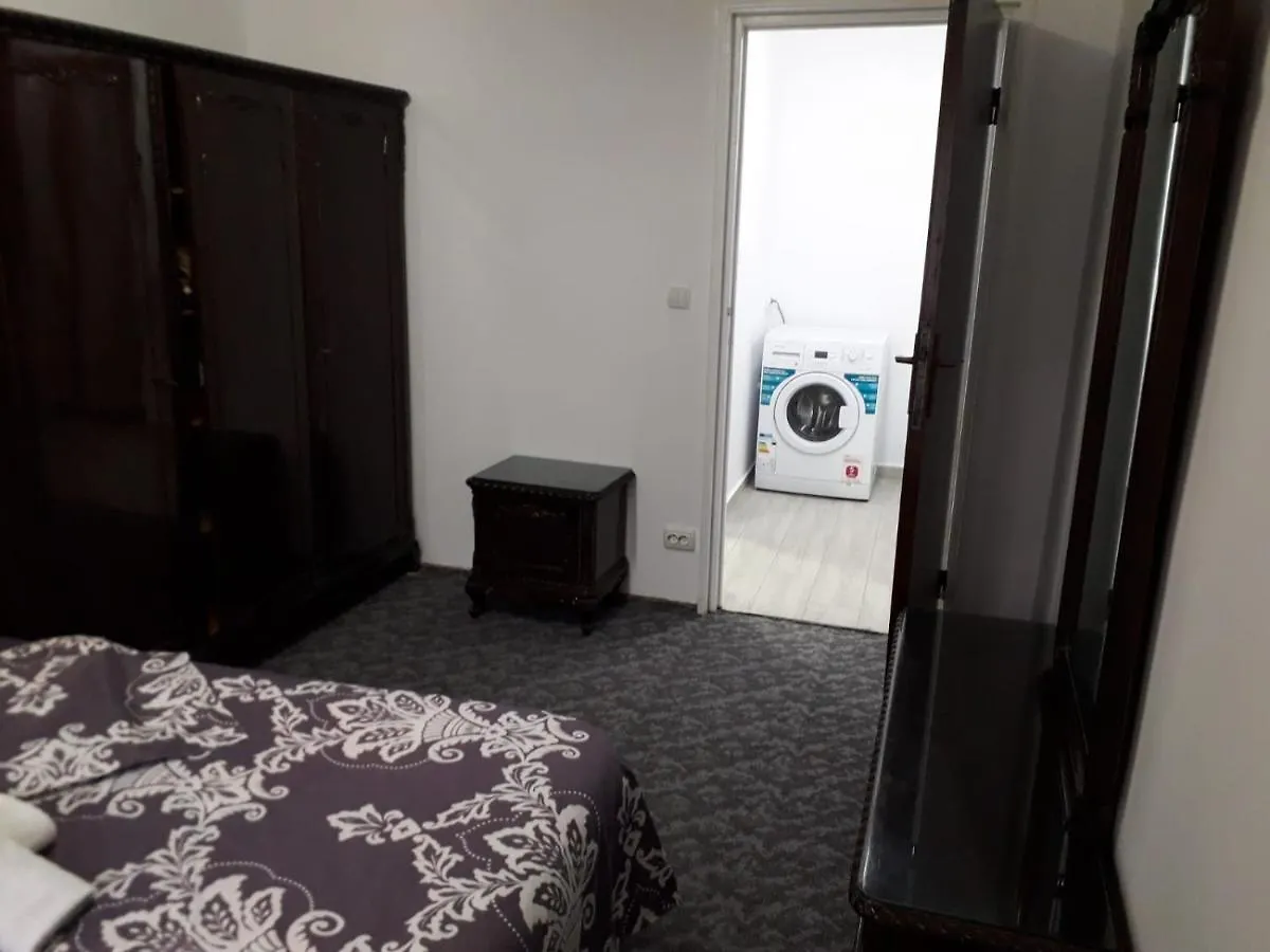 Bucharestsuite 0*, Bucharest Romania